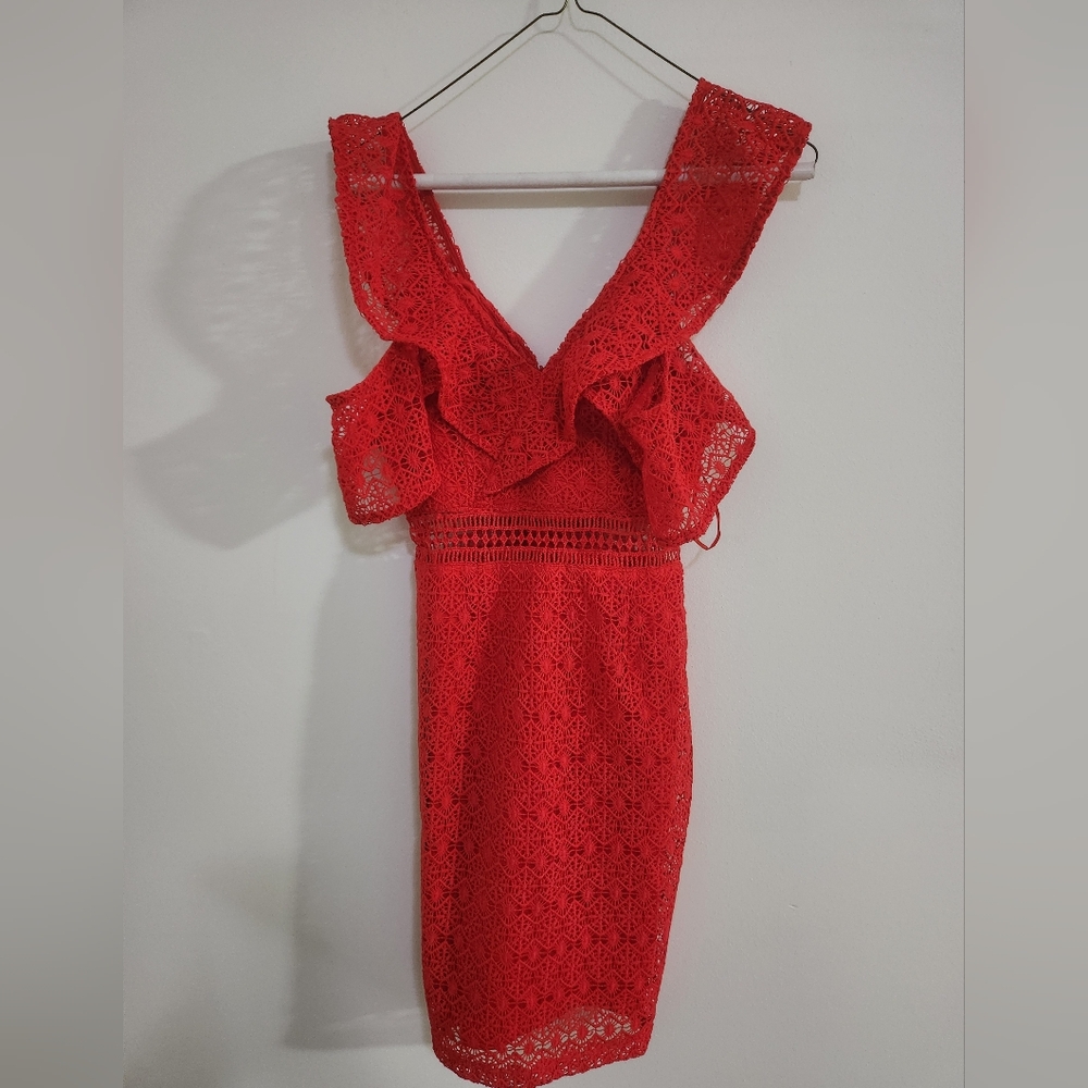 Morning Mist Crocheted Red Lace Dress, Size 6 (NWT)